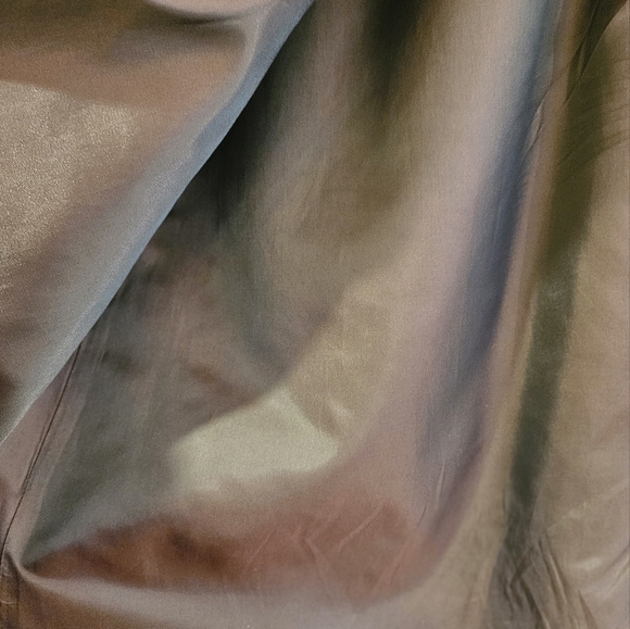 Ladies brown lightweight coat . Raincoat . - Picture 4 of 5